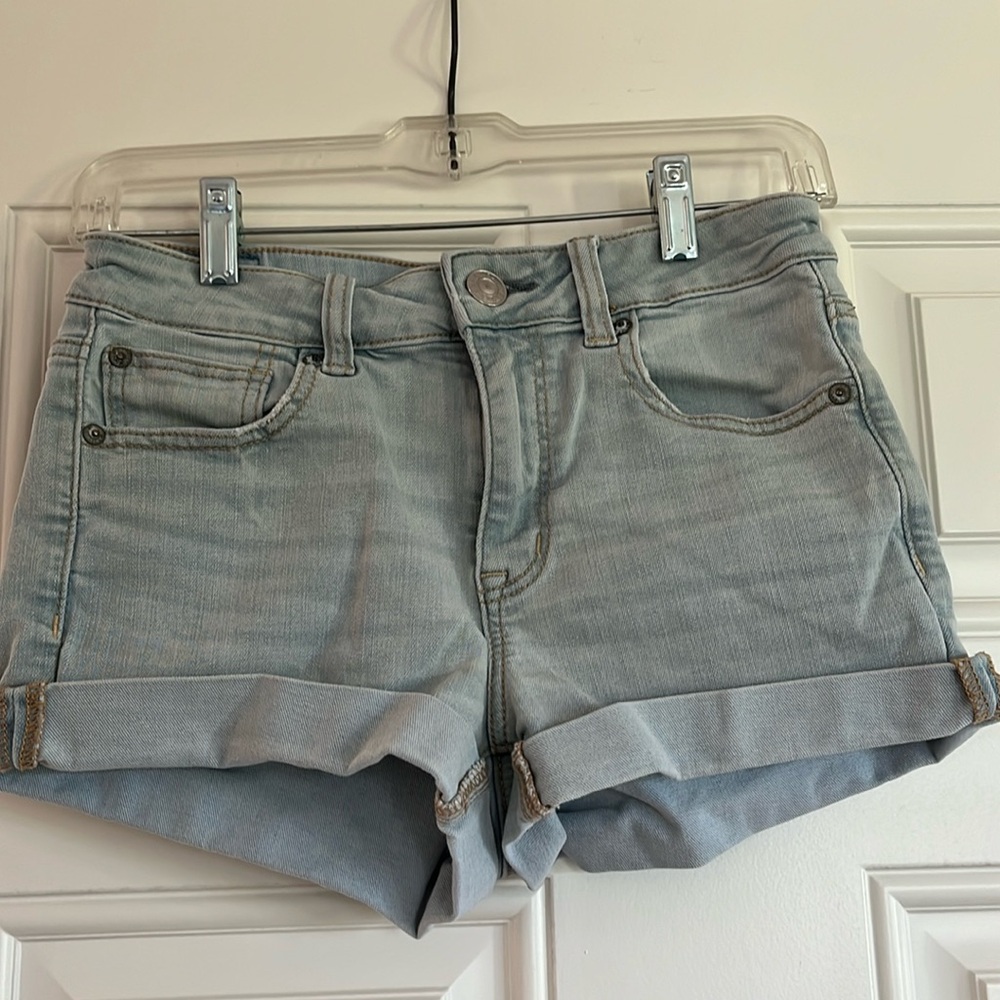 American Eagle Ne(x)t Level Stretch Jean Shorts, Light Wash, Size 4